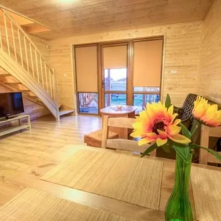 Holiday home Cottage3 In Einem Eingezaeunten Gebiet By Interhome Mielenko