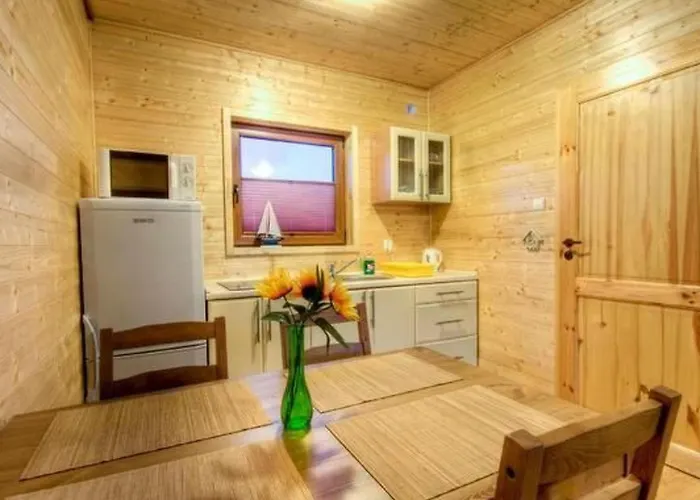 Cottage3 In Einem Eingezaeunten Gebiet By Interhome